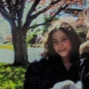 Meet your Posher, Elena